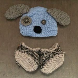 Newborn Crocheted Hat And Booties